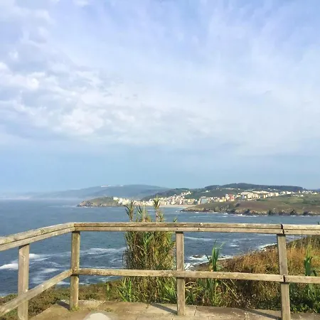 Apartamento With 3 Bedrooms In With Furnished Terrace